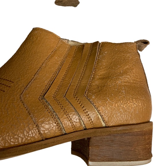 Anthropologie Kaanas Distressed Leather Booties - Picture 2 of 9
